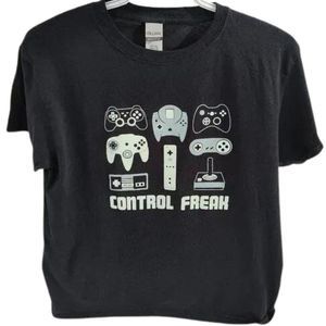 Youth Gaming "Control Freak" Printed T Black w/ Off-white Graphic, Size Youth Lr